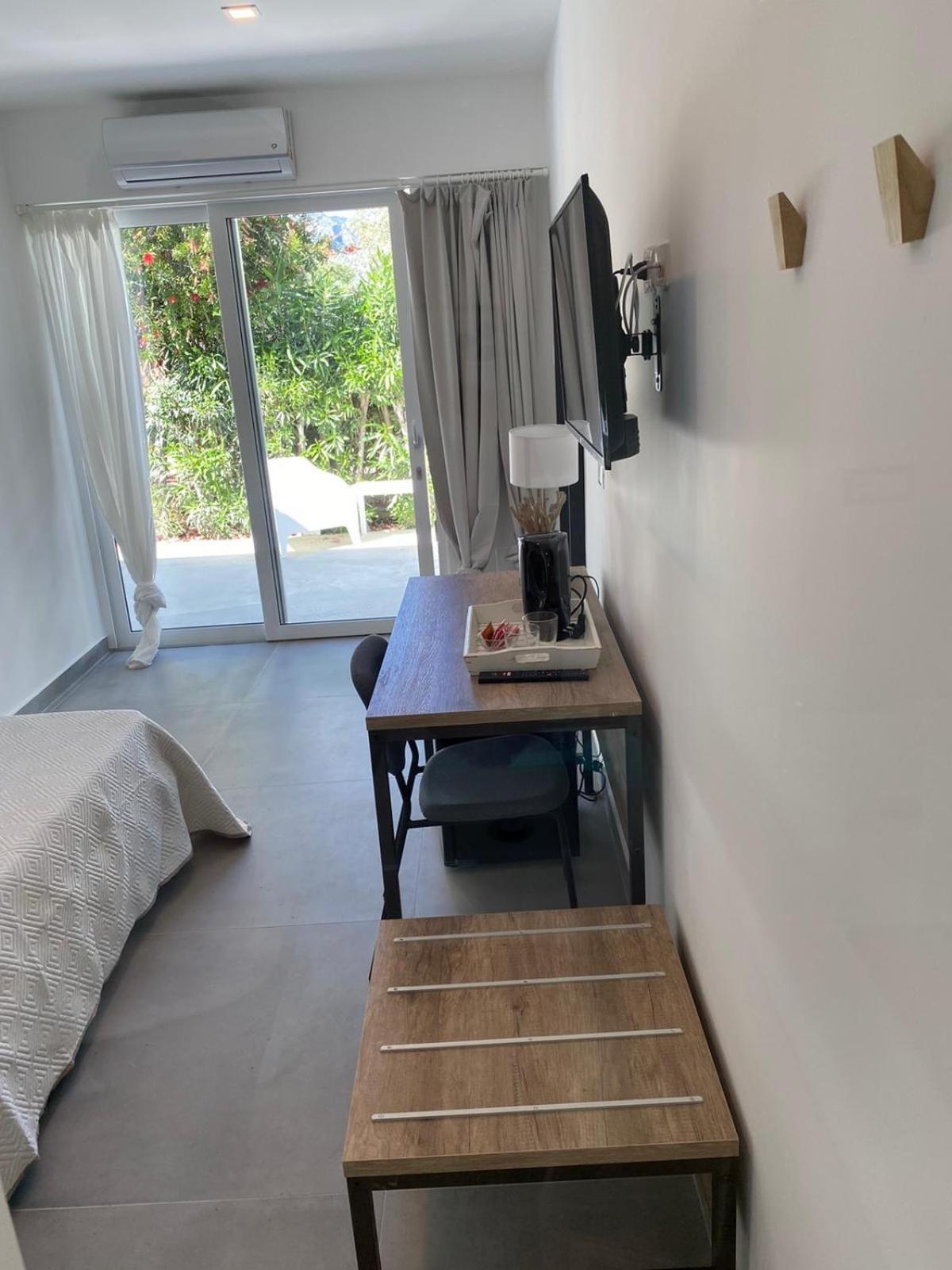 B&B Direttamente Sul Mare Da Antonino Mattinata Bagian luar foto